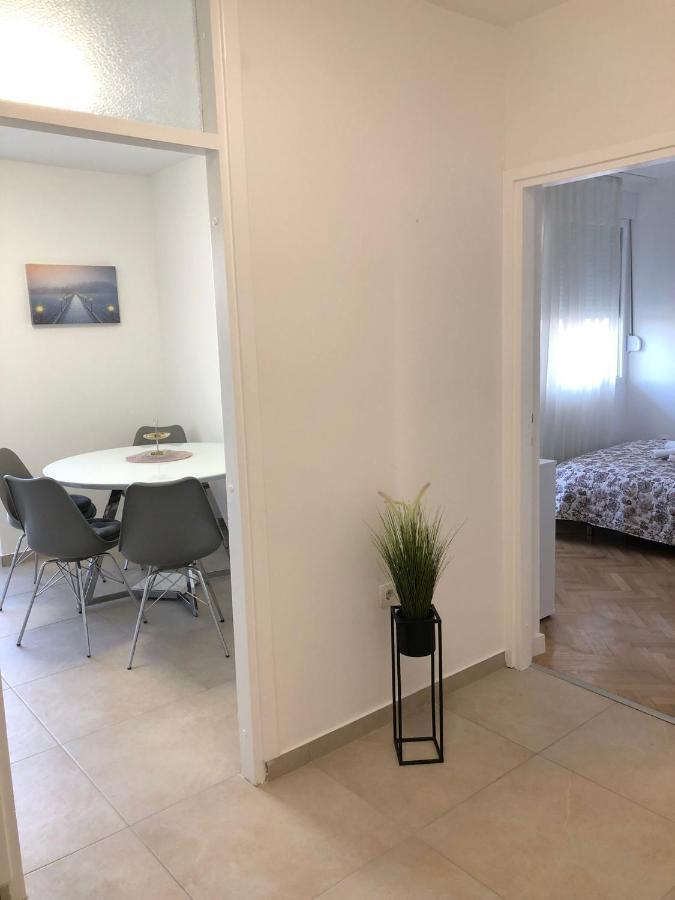 Apartman Lana Apartman *
